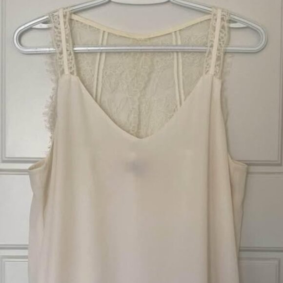 Ann Taylor Loft Ivory Sleeves Blouse with Lace Detail Size Medium - Picture 1 of 3